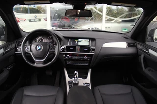 BMW X3 ➡️ BMW X3 xDrive28i F25 High Executive X-Line | 245 pk | Camera | Head-up | 19 inch | Dakraam | Harman-kardon | Navi | Sportstuur | Xenon | PDC | Leer | - afbeelding nr 5