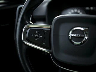 Volvo XC40 Volvo XC40 1.5 T3 Momentum Pro | Intellisafe ProLine & Surround | Audio Line | El. achterklep | Navi + Apple Carplay & Android Auto | Stoelverwarming | PDC V+A + Camera achter | Full LED | Draadloos opladen - afbeelding nr 9