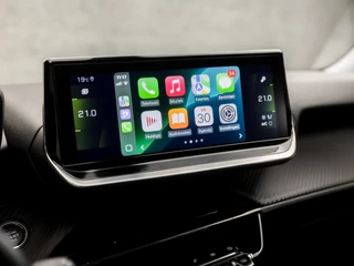 Peugeot 2008 Peugeot 2008 1.2 PureTech Sport (VIRTUAL COCKPIT, APPLE CARPLAY, GROOT NAVI, LEDER, 360 CAMERA, SPORTSTOELEN, LED KOPLAMPEN, GETINT GLAS, LANE ASSIST, DAB+, NIEUWSTAAT) - afbeelding nr 25