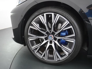 BMW i4 BMW i4 M50 M Sport 84 kWh RIJKLAAR INCL. GARANTIE | LASER | 360 CAMERA | ACTIVE CRUISE | - afbeelding nr 15