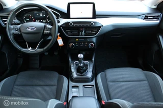 Ford Focus Ford Focus Wagon 1.0 EcoBoost Trend Edition Business, Voor -achter Pdc, Clima, Cruise, Navi, 16 inch Lmv. - afbeelding nr 2