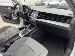 Audi A1 Sportback Audi A1 Sportback 30 TFSI 110PK S-LINE LED*CARPLAY*NAVI*PDC* - afbeelding nr 10