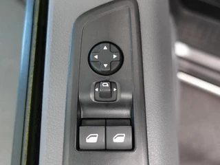 Opel Vivaro-e Opel Vivaro-e L3H1 Edition 75 kWh Automaat Airco Navigatie Cruise Control WLTP 317 km actieradius - afbeelding nr 9