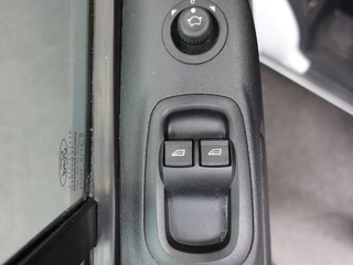 Ford Transit Custom Ford Transit Custom 280 2.0 TDCI L1H1 Trend Automaat Navi DAB Parkeersensoren Airco Camera Carplay - afbeelding nr 9