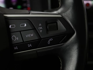 SEAT Leon SEAT Leon 1.5 eTSI Style Launch Edition | Trekhaak |  Carplay | Adaptive cruise | Camera | Navigatie | Park Assist | Climate control - afbeelding nr 15