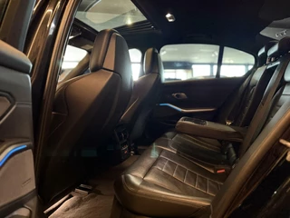 BMW 3 Serie BMW 3-serie 330e High Executive M-Sport LaserLight 12m garan - afbeelding nr 22