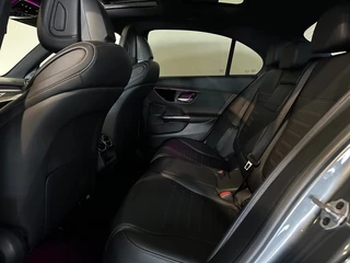 Mercedes-Benz C-Klasse Mercedes-Benz C-Klasse 200 AMG LINE LTD LED l SFEER l PANO l CAMERA l - afbeelding nr 39
