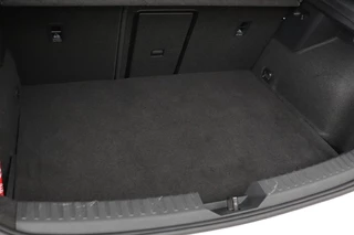CUPRA Leon Cupra Leon 1.4 e-Hybrid VZ | Carplay | Stoel & stuurverwarming | Sfeerverlichting | Navigatie | PDC | Keyless | Full LED | Sportstoelen | PHEV - afbeelding nr 20