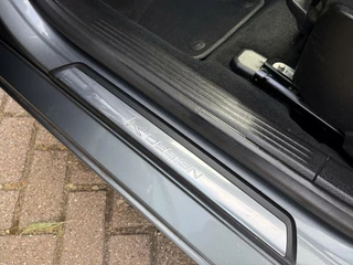 Volvo V40 Volvo V40 2.0 D3 R-DESIGN | AUTOMAAT | TREKHAAK | EURO 6!! - afbeelding nr 15