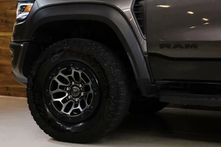 Dodge Ram 1500 Dodge Ram 6.2 TRX Crew Cab|NAP|LPG|Rambar|HUD|Pano|HK Audio| - afbeelding nr 26