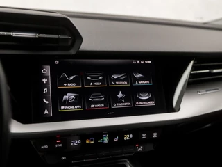 Audi A3 Automaat (APPLE CARPLAY, GROOT NAVI, CLIMATE, GETINT GLAS, SPORTSTOELEN, CRUISE, MATRIX LED, PARKEERSENSOREN, NIEUWSTAAT) - afbeelding nr 25
