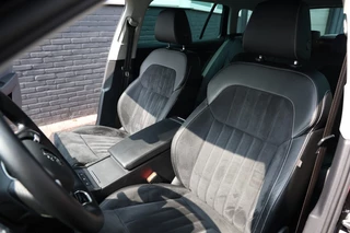 Škoda Superb Škoda Superb Combi 1.4TSI iV 218PK Business Ed. Plus *NAP/Trekh/Virtual/Stoelvw/Keyless* - afbeelding nr 15
