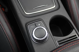 Mercedes-Benz CLA Mercedes-Benz CLA Shooting Brake 180 / Panoramadak / Camera / Half leder / Navigatie / 18'' / LED Koplampen / Stoelverwarming / Cruise Control - afbeelding nr 27