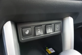 Toyota Corolla Cross |Navi|Carplay|PDC V+A|Camera|Dodehoek|Stoel en stuurverwarming| - afbeelding nr 16