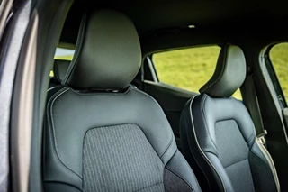 Renault Clio Renault Clio 1.0 TCe Intens | Nap | Camera | Keyless | PDC - afbeelding nr 8