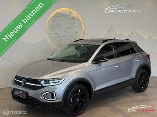 Volkswagen T-Roc 1.5 TSI Panorama/IQ Light/Stoelverwarming/Black Style