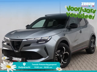 Alfa Romeo Junior 1.2 Turbo 136 PK Ibrida Speciale | Techno | Pano | 18"