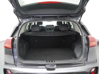 Kia Niro Kia Niro 1.6 GDi Plug-in Hybrid DynamicPlusLine - Navigatie - Camera - Stoelverwarming - LED koplampen - JBL - Trekhaak - Fabrieksgarantie tot 11-2027 - afbeelding nr 40