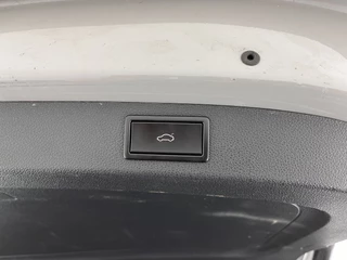 Škoda Kodiaq Škoda Kodiaq 1.5 TSI Sportline Business Aut. *LEATHER-ALCANTARA | FULL-LED | HEATED-SPORTSEATS | ADAPTIVE-CRUISE | MEMORY-PACK | DIGI-COCKPIT | CANTON-AUDIO | SHIFT-PADDLES | CARPLAY | AMBIENT-LIGHT | KEYLESS | DAB | 20''ALU* - afbeelding nr 27