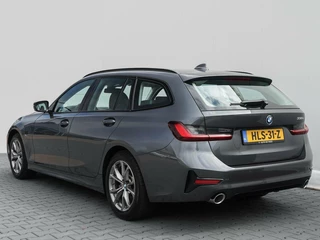 BMW 3 Serie BMW 3-serie Touring 330e 293pk Sport Line | Full LED | Carplay | Stoel/stuurverwarming | Trekhaak - afbeelding nr 12