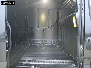 Iveco Daily Iveco Daily 35C18 180PK Automaat Dubbellucht L3H2 ACC Navi Camera L4H2 16m3 Airco - afbeelding nr 19