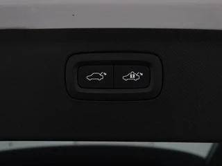 Volvo XC90 Volvo XC90 2.0 T8 AWD Ultimate Bright | Panorama dak | Stoelventilatie - afbeelding nr 25