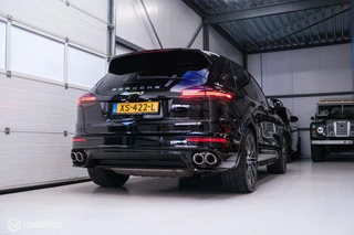 Porsche Cayenne Porsche Cayenne 3.0 E-Hybrid Platinum Edition | Dealer OH | Trekhaak | Stoelkoeling | 360 cam | Panoramadak | Adaptive | - afbeelding nr 5