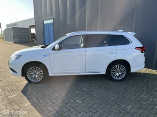 Mitsubishi Outlander Mitsubishi Outlander 2.4 PHEV Intense+ |carplay|trekhaak - afbeelding nr 2