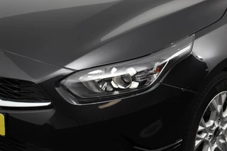 Kia Ceed Sportswagon Kia Ceed Sportswagon 1.0 T-GDi Prestige | Navigatie | Apple Carplay / Android Auto | Climate Control | Cruise Control | Camera | Dab | Lichtmetalen Velgen | Lane Assist | Privacy Glass | - afbeelding nr 21