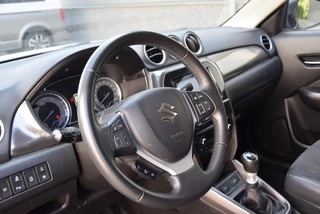 Suzuki Vitara Suzuki Vitara 1.4 Boosterjet Style Smart Hybrid | kunstlederen/alcantara bekleding | Parkeersensoren | Apple Carplay/Android Auto | - afbeelding nr 12