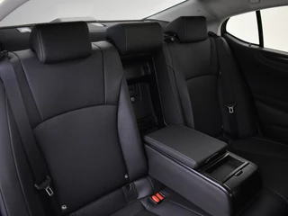 Lexus ES Lexus ES 300h F Sport Design | DEMO - afbeelding nr 29