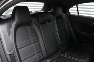 Mercedes-Benz A-Klasse Mercedes A-klasse 180 Prestige Sport Automaat |NAVIGATIE, CRUISE, CLIMATE, SPORTSTOELEN, BLUETOOTH, SFEER, PDC, LED, XENON, TREKHAAK| - afbeelding nr 11