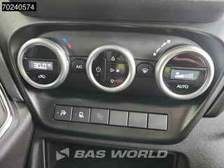 Iveco Daily Iveco Daily 35C18 180PK 3.0L Black Edition 2025 model ACC LED Camera Navi 12m3 Airco - afbeelding nr 18