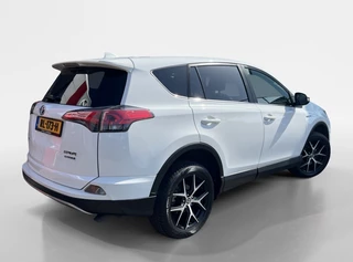 Toyota RAV4 Toyota RAV4 2.5 Hybrid Style | NL auto | Dealeronderhouden - afbeelding nr 2