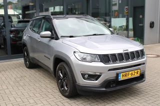 Jeep Compass Jeep Compass 1.4 MultiAIR NIGHT EAGLE / Zwart dak / Apple Carplay - afbeelding nr 4