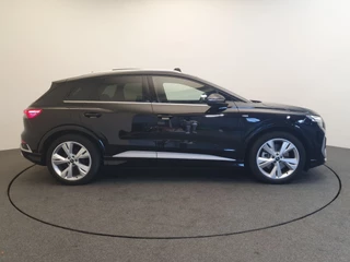 Audi Q4 e-tron Audi Q4 e-tron 45 S-Line 82 kWh Panoramadak, ACC, Camera - afbeelding nr 5