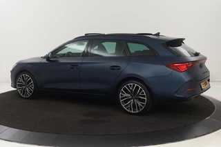 CUPRA Leon CUPRA Leon 1.4 e-Hybrid VZ Performance | Panoramadak | Stoel & stuurverwarming | Carplay | Camera | Adaptive cruise | Keyless | Navigatie | PHEV - afbeelding nr 2