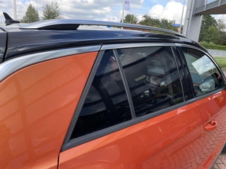 Volkswagen T-Roc Navigatie Camera Virtual Cockpit Clima ACC Extra Getint Glas 17 Inch velgen Mirror LInk Carplay Android Auto DAB 1e Eigenaar NL Auto - afbeelding nr 25