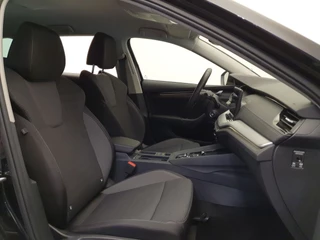 Škoda Octavia Škoda Octavia Combi 1.0 e-TSI 110pk DSG/AUT Business Edition Camera, Cruise control, Virtual cockpit - afbeelding nr 3