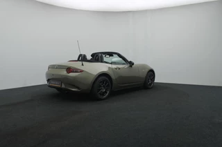 Mazda MX-5 Mazda MX-5 Roadster 1.5 SkyActiv-G Homura met Driver Assistance pakket en RECARO-sportstoelen : dealer onderhouden - afbeelding nr 10