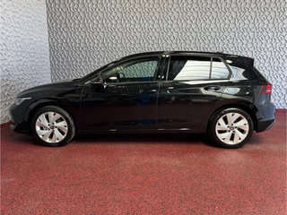 Volkswagen Golf Volkswagen Golf ✅1.5eTSI 150 PK✅ EDITION LED CARPLAY NAVI CAMERA STOEL/STUUR VERW KEYLESS MHEV 
