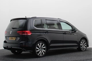 Volkswagen Touran Climate, ACC, Stoelverwarming, Elektrische Achterklep, Trekhaak, 18'' - afbeelding nr 24