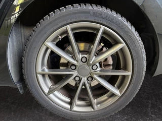 Toyota Auris Toyota Auris 1.8 Hybrid Dynamic | Dealer onderhouden | NAP | Afneembare trekh - afbeelding nr 15