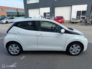 Toyota Aygo Toyota Aygo 1.0 VVT-i x-play FULL OPTION! - afbeelding nr 12