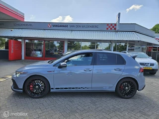 Volkswagen Golf Volkswagen Golf 2.0 TSI GTI - afbeelding nr 2