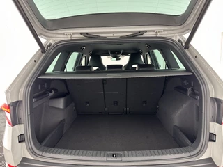 Škoda Kodiaq Aut. *ADAPTIVE-CRUISE | LEATHER-MICROFIBRE | DIGI-COCKPIT | FULL-LED | CANTON-SOUND | SPORT-SEATS | KEYLESS | CAMERA | DAB+ | AMBIENT-LIGHT | NAVI-FULLMAP | ECC | PDC | 19''ALU* - afbeelding nr 10