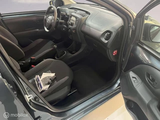 Toyota Aygo Toyota Aygo 1.0 VVT-i x-fun ✓Airco✓4seizoen.✓Bluetoot✓Org.NL - afbeelding nr 15
