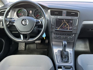 Volkswagen e-Golf Navigatie Warmtepomp Clima + Cruise Control Led koplampen Carplay Android Auto - afbeelding nr 9