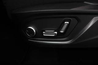 Lynk & Co 01 Lynk & Co 01 1.5 | Black on Black |Carplay | Camera | schuifd. - afbeelding nr 5