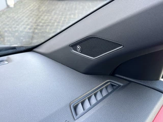 Volkswagen Polo Volkswagen Polo 2.0 TSI GTI 200pk | NL-auto | Pano | Virtual | Beats | Carplay | ACC | Full LED - afbeelding nr 17